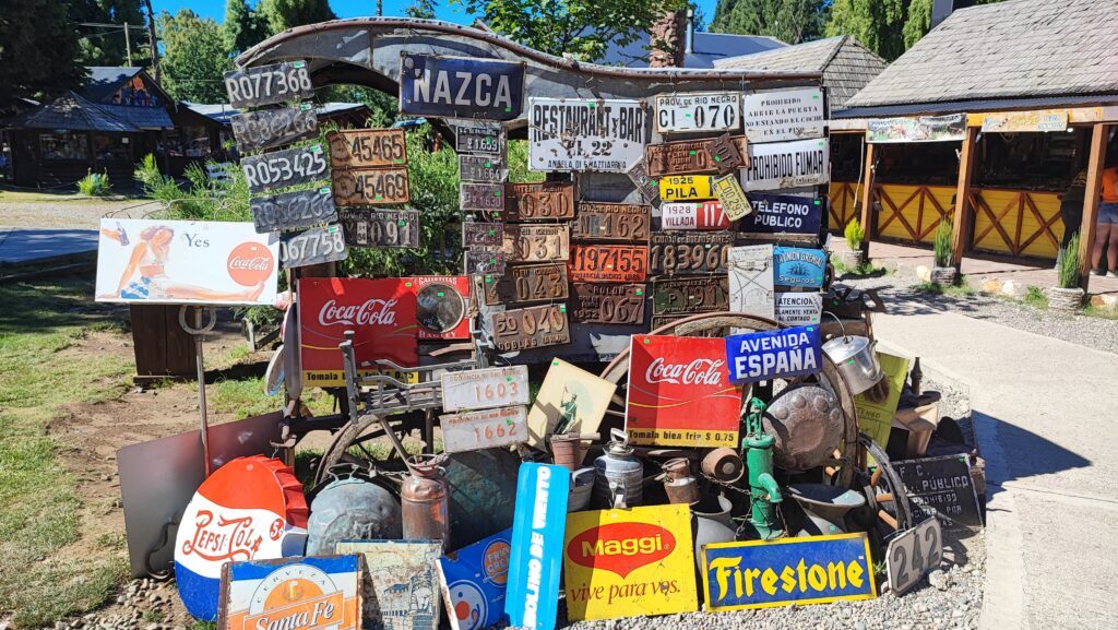 Plaza principal de Colonia Suiza