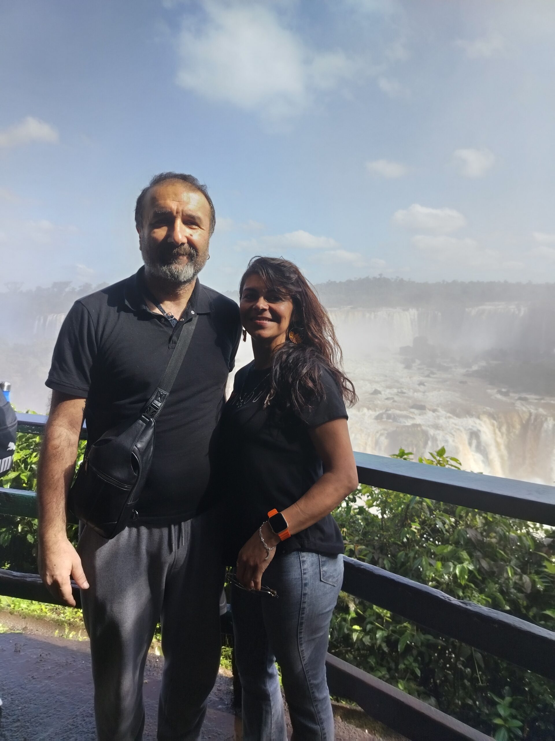 Fotografía de pareja en las Cataratas del Iguazú