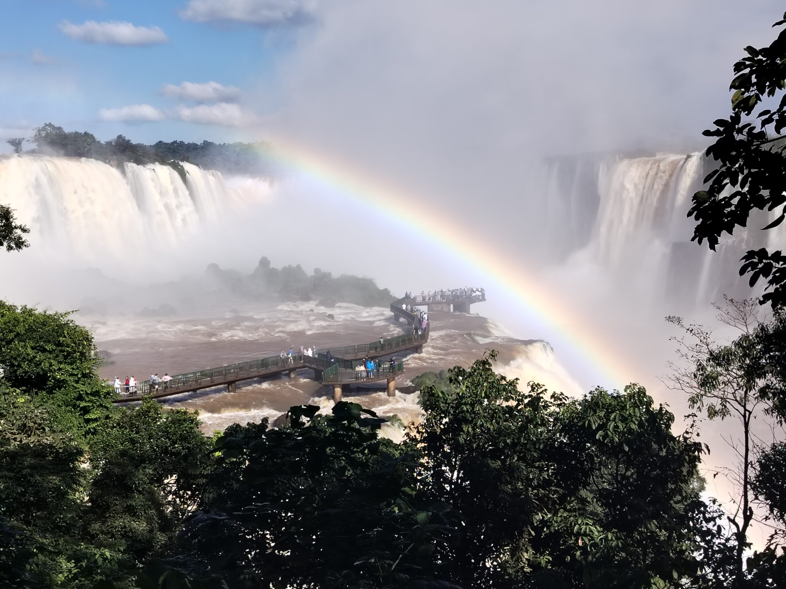 Arcoíris sobre las Cataratas del Iguazú